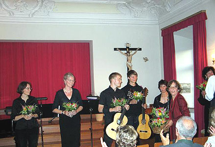 Das 'Holzkirchner Musikatelier' spielt für St. Leonhard
